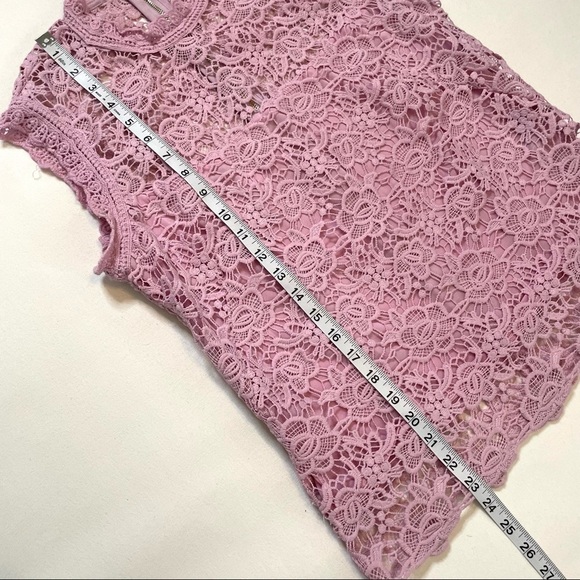 Nanette Laporte lace sleeveless top sz medium - Picture 11 of 11